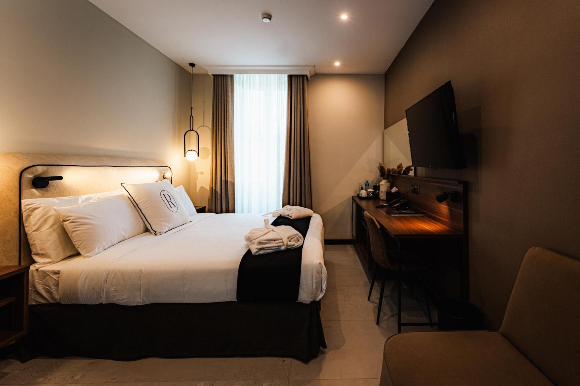 Royale Sainte Helene Boutique Hotel Birkirkara Esterno foto