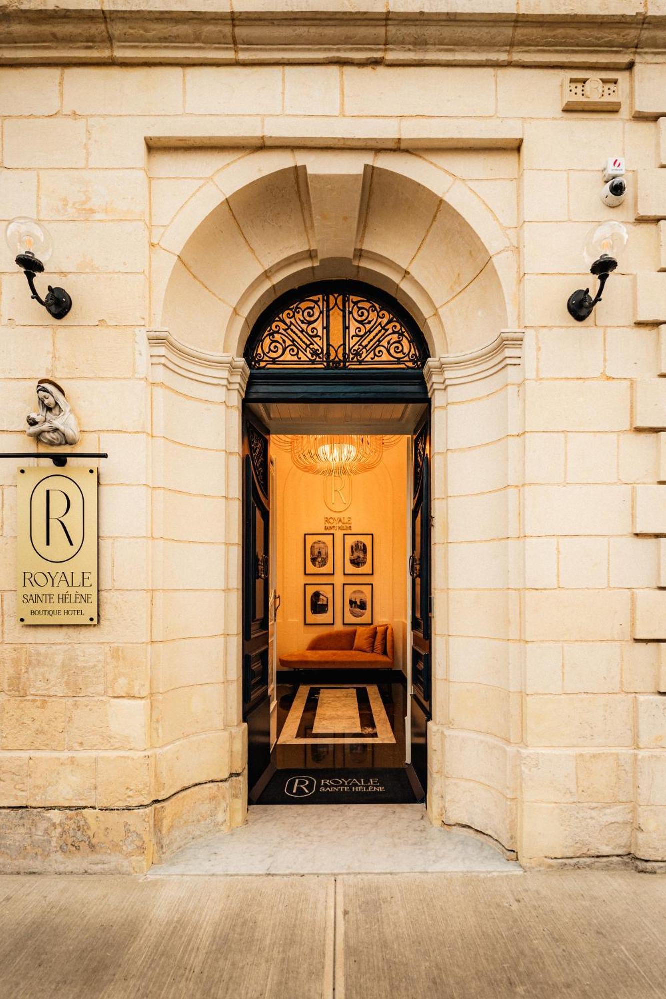Royale Sainte Helene Boutique Hotel Birkirkara Esterno foto